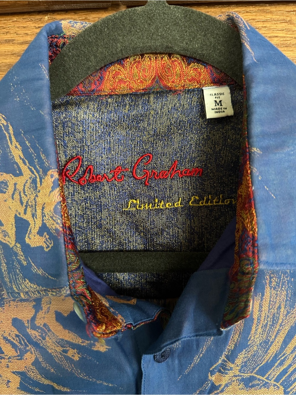 Robert Graham Limited Edition Blue Hawaiian Button Down - Picture 2 of 7